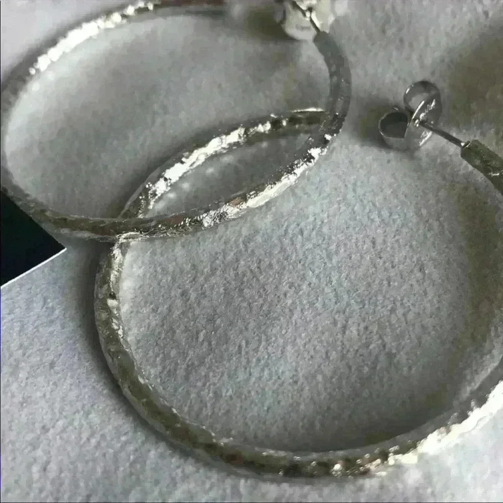Rivka Friedman RhodiumHammered Satin Hoop Earrings NWT